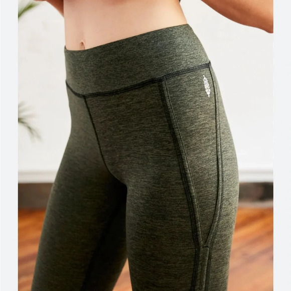 Free People Movement Infinity Leggings in Heather Khaki Green Medium - Picture 3 of 15